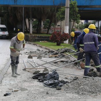 OUTDOOR E SINALIZAÇÃO 065